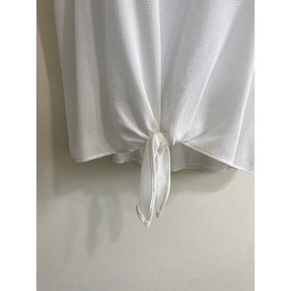 Stylish By & By White Crisscross Neck Tie Front Blouse - XL - Picture 5 of 8